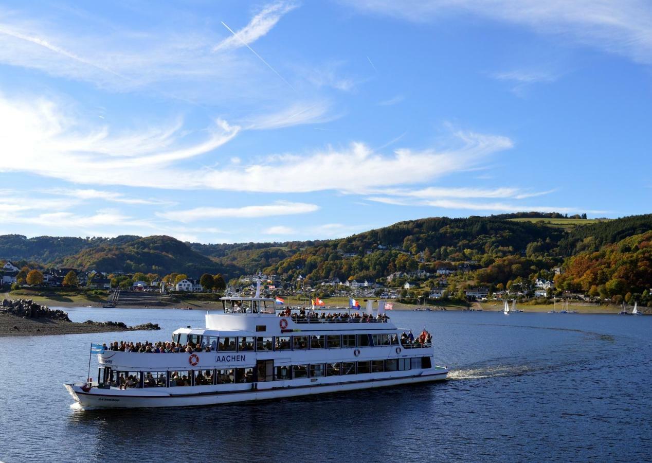 Ferienwohnung Am Eifelsteig Roetgen Esterno foto