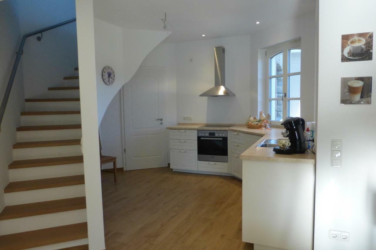 Ferienwohnung Am Eifelsteig Roetgen Esterno foto
